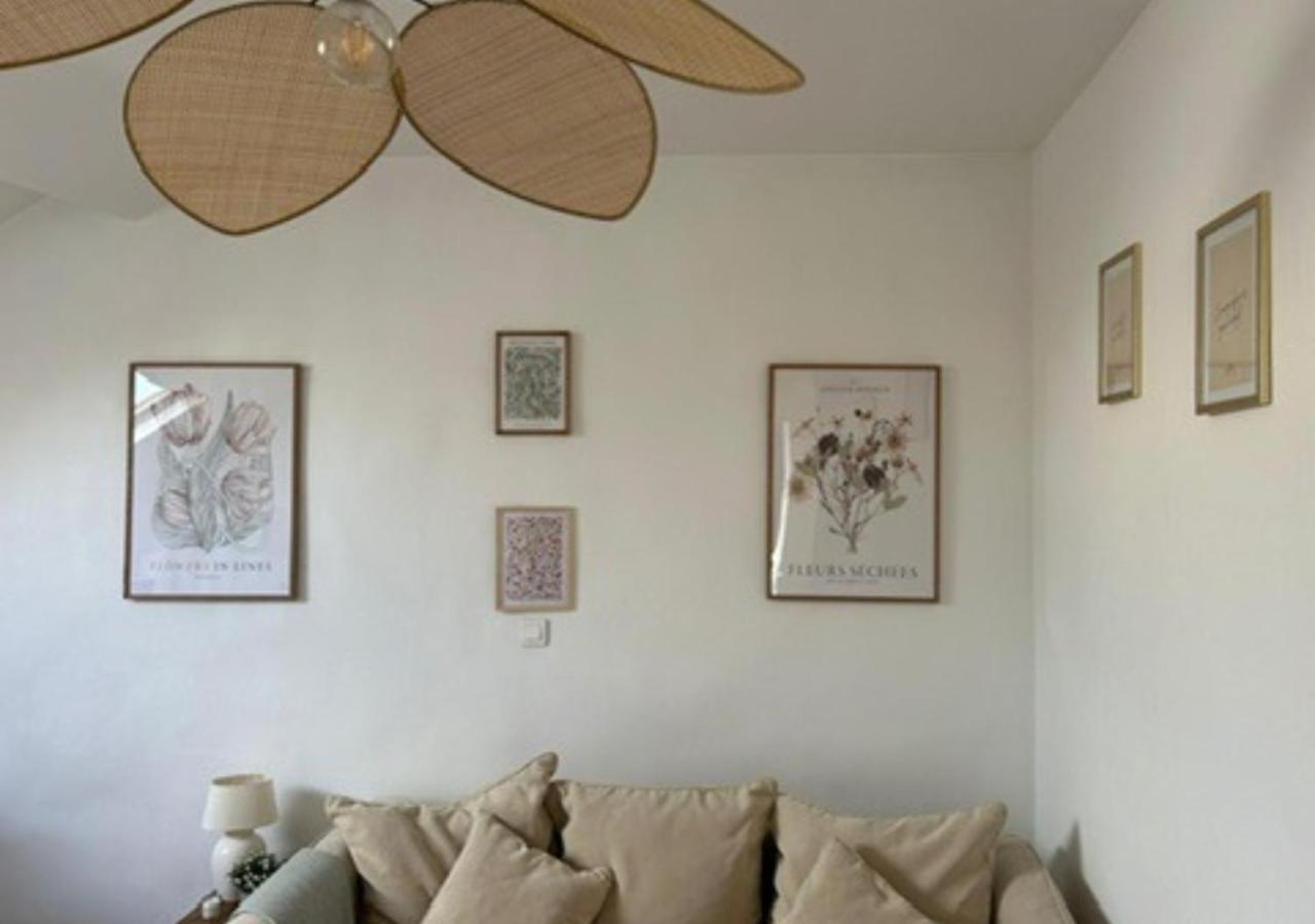 Le Fleuri - Reims - Wifi Gratuit - Quartier Calme Apartment Exterior photo